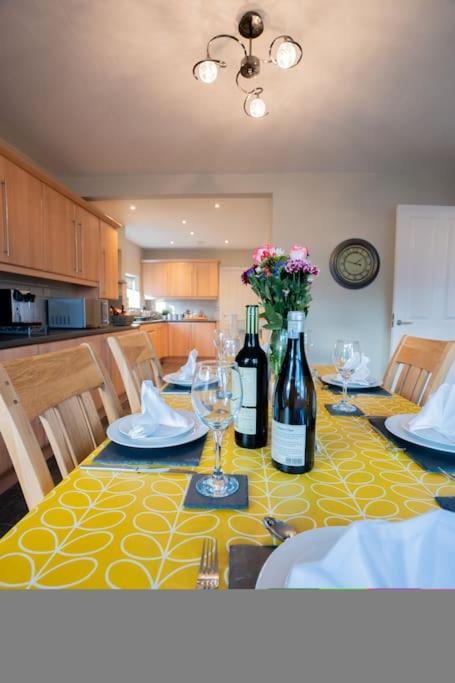 Erwenni, Llanbedrog, Abersoch Near Beach And Pub With Hot Tub エクステリア 写真